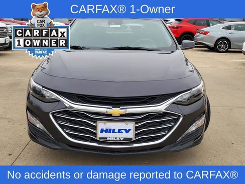 Used 2023 Chevrolet Malibu LT image 2