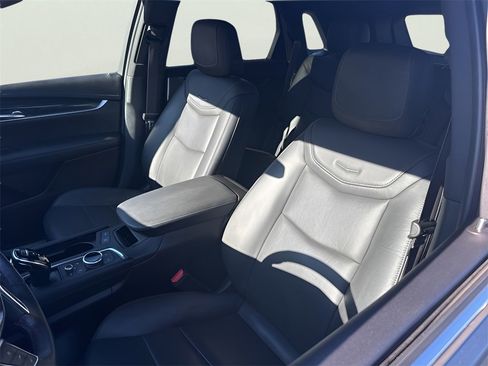 Certified 2023 Cadillac XT5 Premium Luxury image 14
