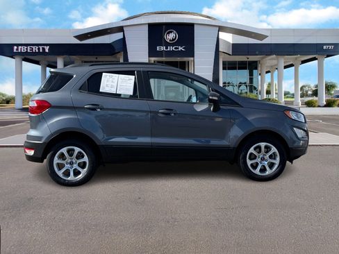 Used 2018 Ford EcoSport SE w/ SE Convenience Package image 2