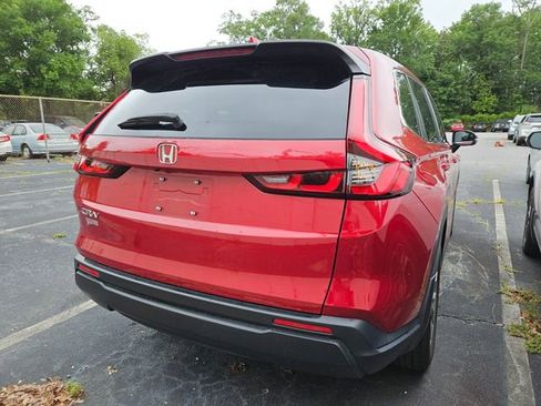 Used 2025 Honda CR-V EX image 7