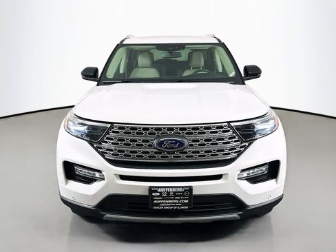 Used 2023 Ford Explorer Limited w/ Equipment Group 301A AWD/4WD image 2