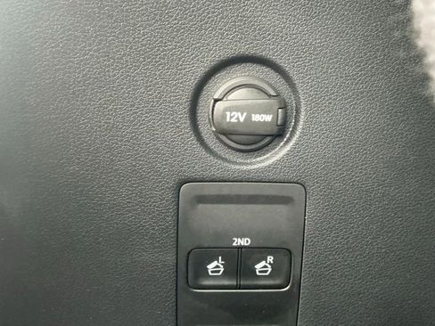 Used 2025 Hyundai Palisade SEL FWD image 33
