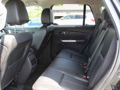 Used 2013 Ford Edge SEL AWD/4WD image 23