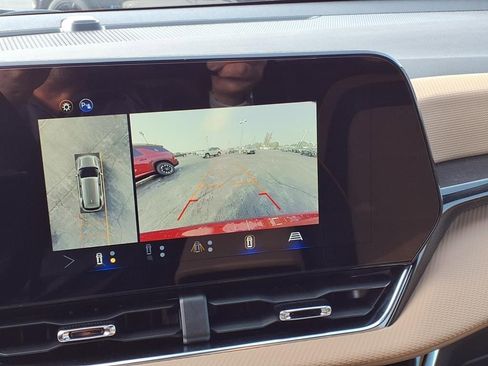 New 2026 Chevrolet Equinox ACTIV w/ Safety and Technology Package image 17