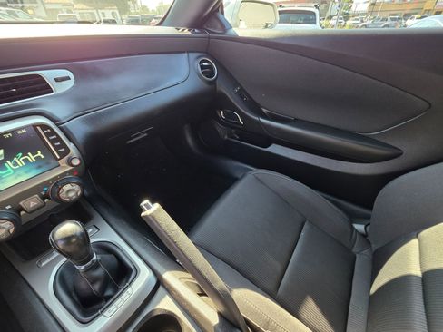 Used 2015 Chevrolet Camaro LT image 25