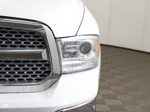 Used 2017 RAM 1500 Laramie w/ Convenience Group AWD/4WD image 13