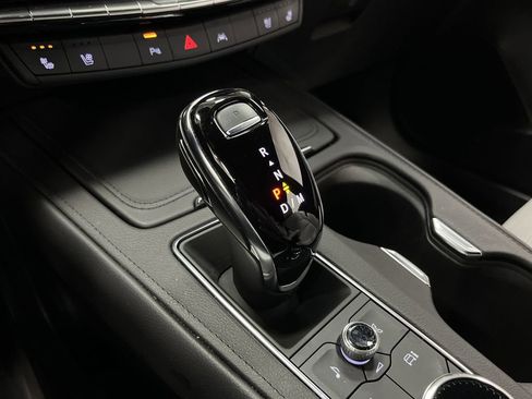 Used 2024 Cadillac XT4 Sport image 23