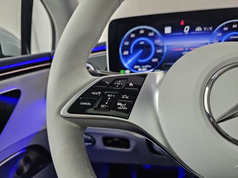 Used 2023 Mercedes-Benz EQE 350+ 4MATIC Sedan image 32