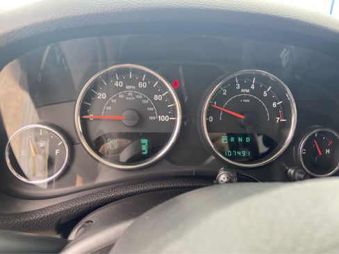 Used 2014 Jeep Wrangler Unlimited Sport AWD/4WD image 22
