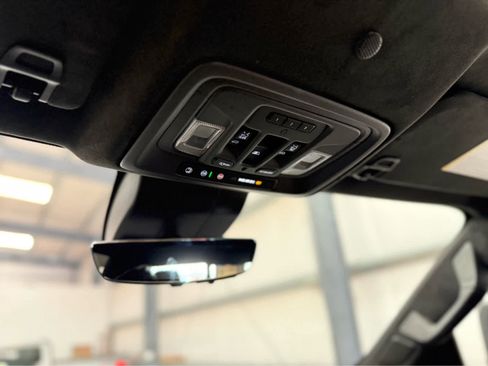 Used 2024 GMC Sierra 3500 Denali Ultimate image 29