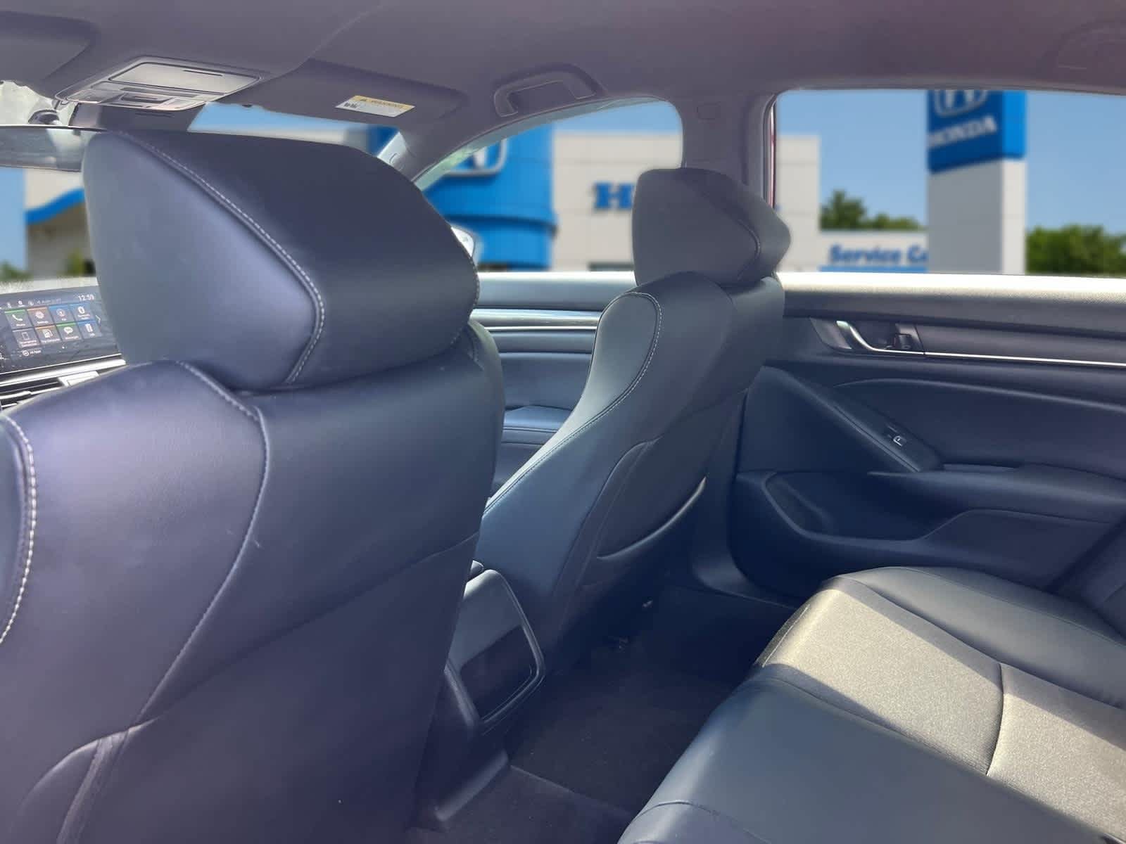 Used 2018 Honda Accord Sport image 28