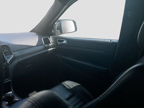 Used 2021 Jeep Grand Cherokee Limited X RWD image 23