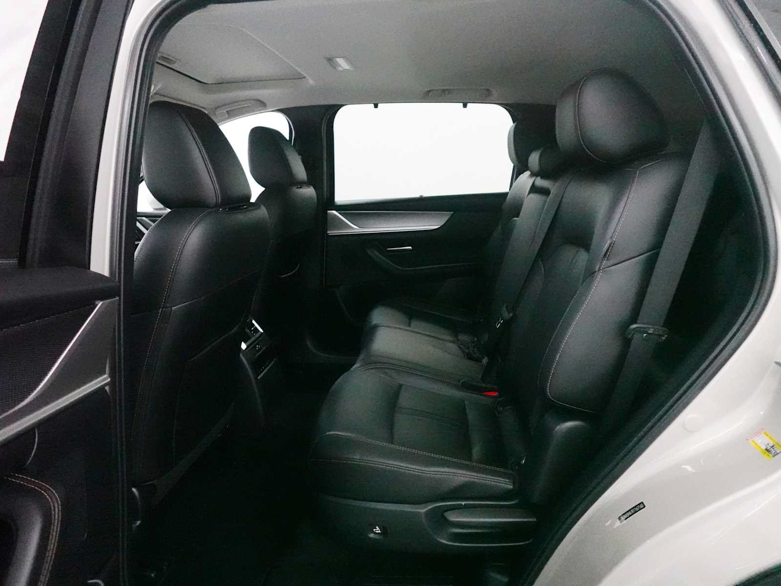 Used 2024 MAZDA CX-90 Plug-In Hybrid w/ Preferred AWD/4WD image 25