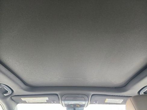 Used 2024 Cadillac XT4 Luxury image 31