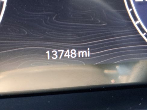 Used 2025 Jeep Grand Cherokee Altitude image 19