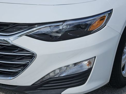 Used 2024 Chevrolet Malibu LT FWD image 5
