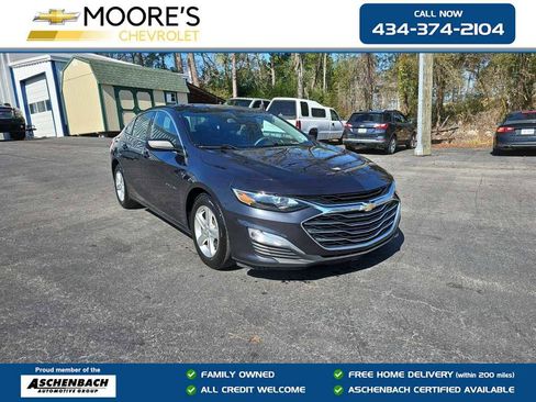 Used 2022 Chevrolet Malibu LS image 1