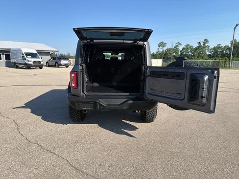 Used 2025 Ford Bronco Badlands AWD/4WD image 7