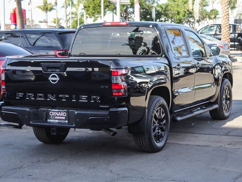 Used 2023 Nissan Frontier SV w/ Midnight Edition Package image 4