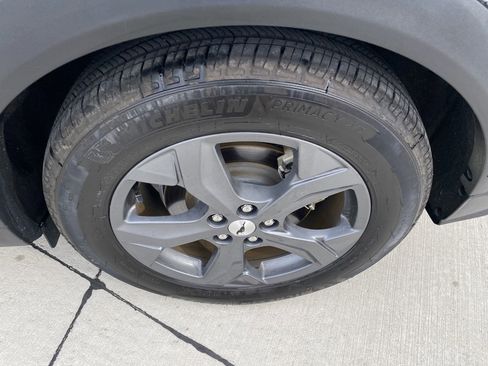 Used 2021 Ford Mustang Mach-E Select image 3