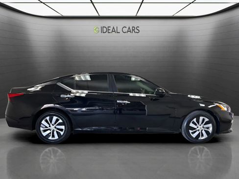 Used 2020 Nissan Altima 2.5 S FWD image 4