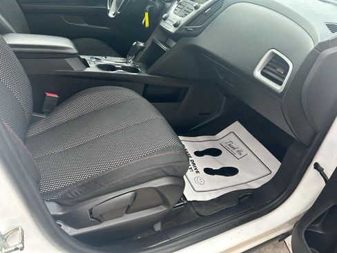 Used 2016 Chevrolet Equinox LT w/ Convenience Package FWD image 12