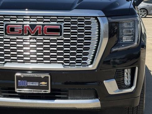 Used 2024 GMC Yukon Denali AWD/4WD image 10