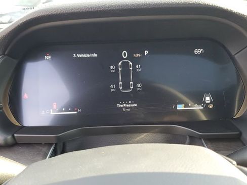 New 2025 Jeep Grand Cherokee L Limited image 8