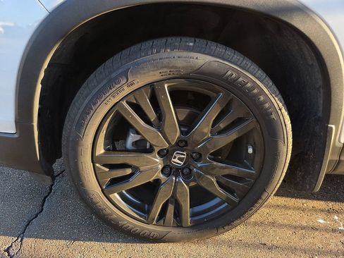 Used 2021 Honda Passport Sport image 9