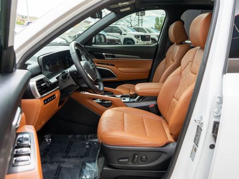 Used 2025 Kia Telluride EX X-Line AWD/4WD image 11