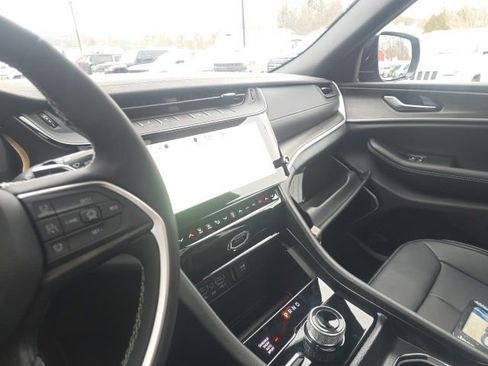 New 2026 Jeep Grand Cherokee Limited w/ Limited Altitude Package image 24