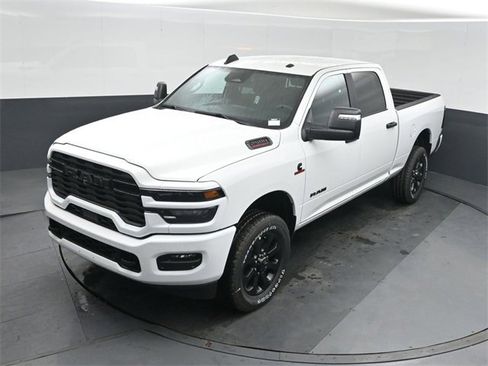 New 2026 RAM 2500 Big Horn image 32