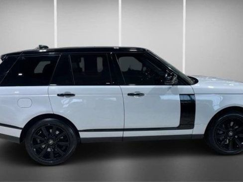 Used 2018 Land Rover Range Rover HSE image 8