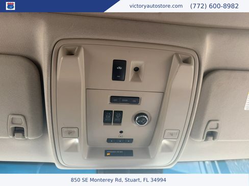 Used 2015 GMC Yukon Denali w/ Premium Package AWD/4WD image 30