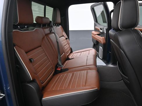 Used 2024 GMC Sierra 1500 Denali Ultimate image 10