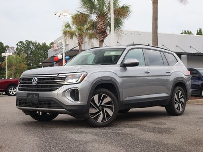 Used 2025 Volkswagen Atlas SE
