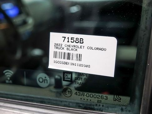 Used 2022 Chevrolet Colorado Z71 image 27