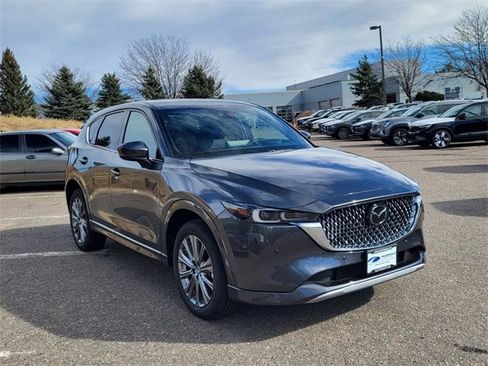 New 2025 MAZDA CX-5 Signature image 4
