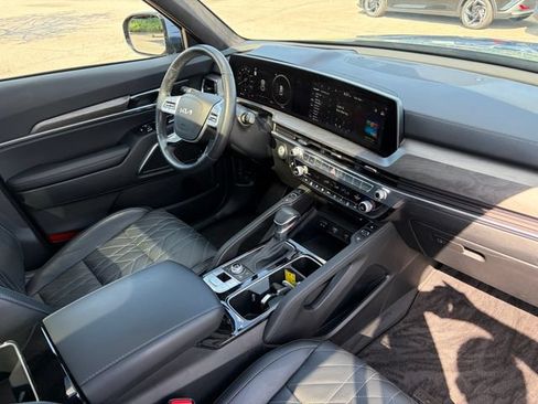 Certified 2025 Kia Telluride SX Prestige X-Line AWD/4WD image 6