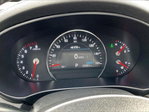 Used 2020 Kia Sorento EX AWD/4WD image 13