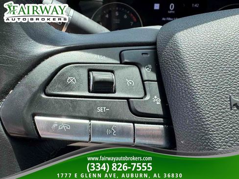 Used 2020 Cadillac XT4 Premium Luxury FWD image 19