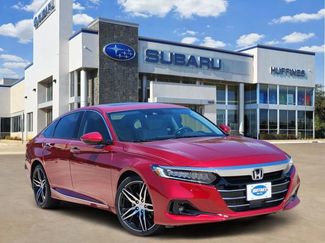 Used 2021 Honda Accord Touring video 1