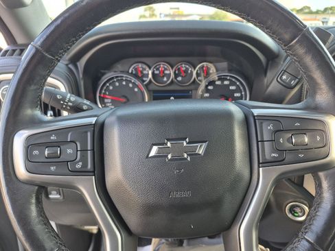 Used 2019 Chevrolet Silverado 1500 RST image 9