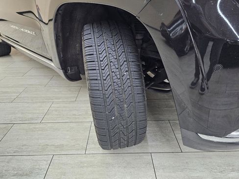 Used 2014 Jeep Grand Cherokee Summit image 42