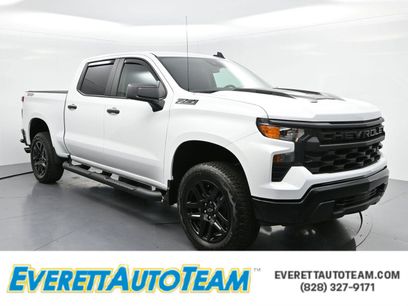 Used 2025 Chevrolet Silverado 1500 Custom Trail Boss w/ Turbomax Blackout Package