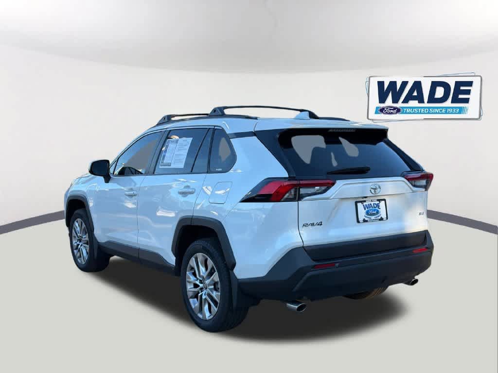 Used 2025 Toyota RAV4 XLE Premium FWD image 7