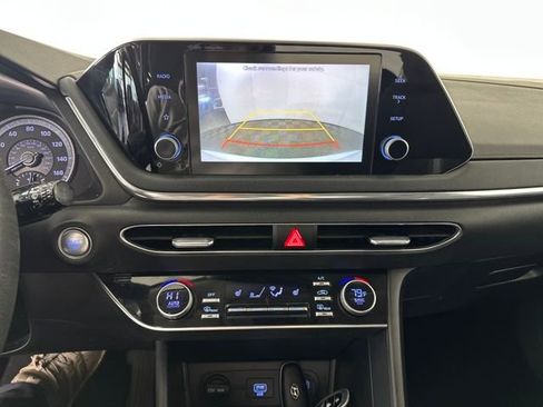 Used 2021 Hyundai Sonata SEL w/ Winter Weather Package image 21