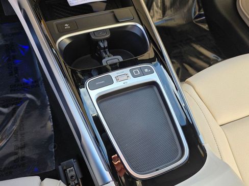 Used 2026 Mercedes-Benz GLB 250 4MATIC image 29