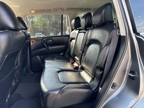 Used 2018 Nissan Armada SL image 31