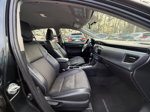 Used 2015 Toyota Corolla S image 13